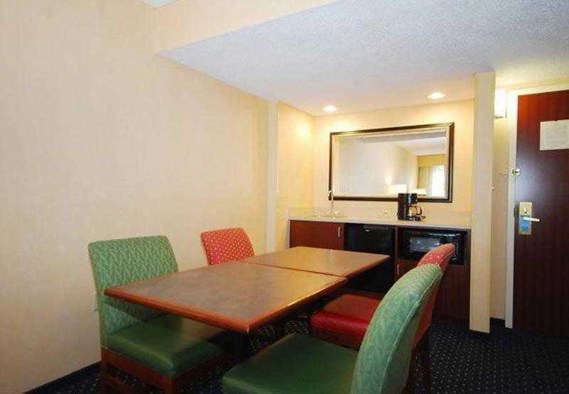 Quality Inn Boston-Revere Exterior foto