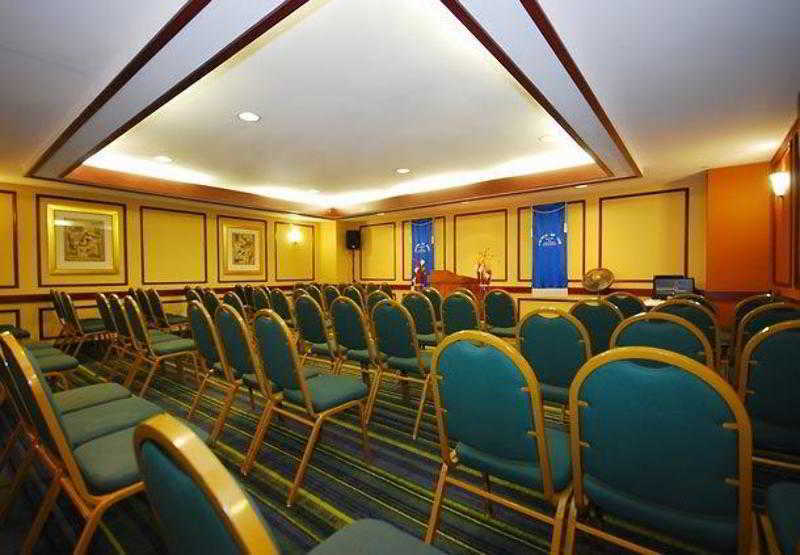 Quality Inn Boston-Revere Exterior foto